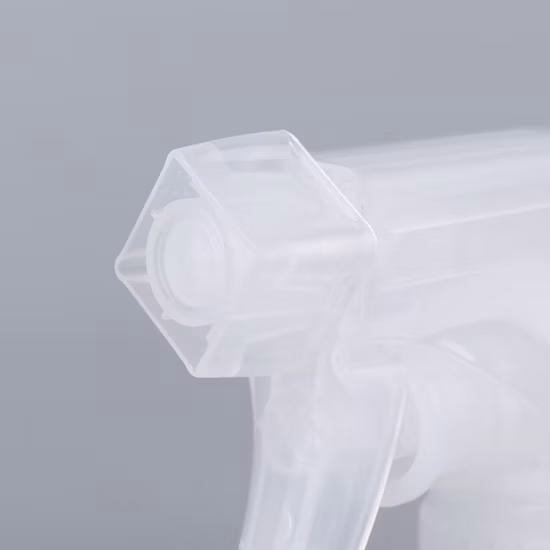 28/400 Полностью пластиковый триггерный распылитель. Высококачественный триггерный распылитель с бутылкой с химикатами.